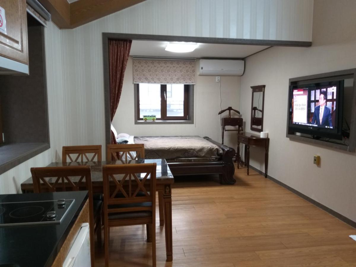 Вилла Sanaega Pension Янъян Экстерьер фото